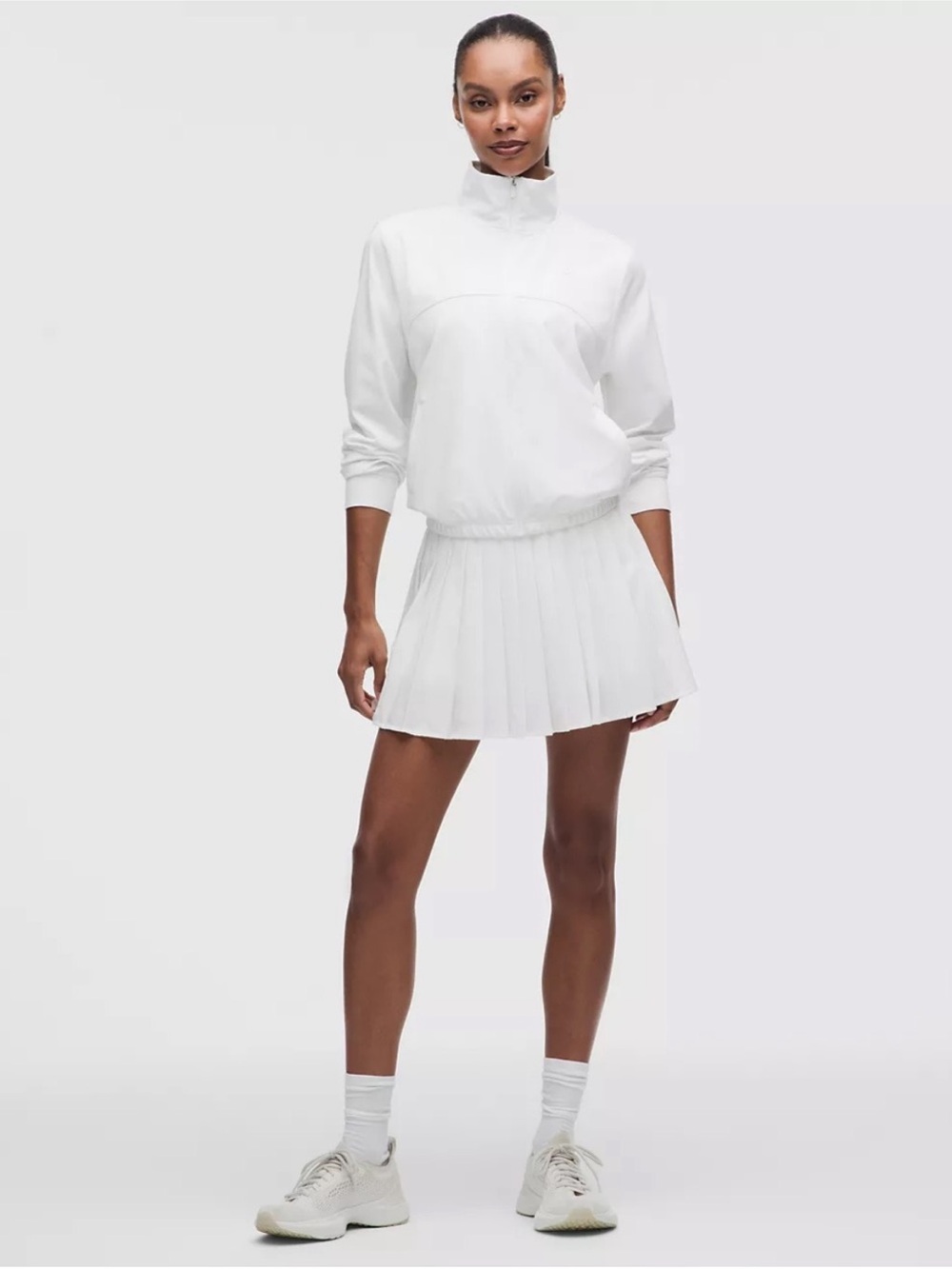 Lululemon Athletica Varsity RePleat High Rise White Skirt Size 2